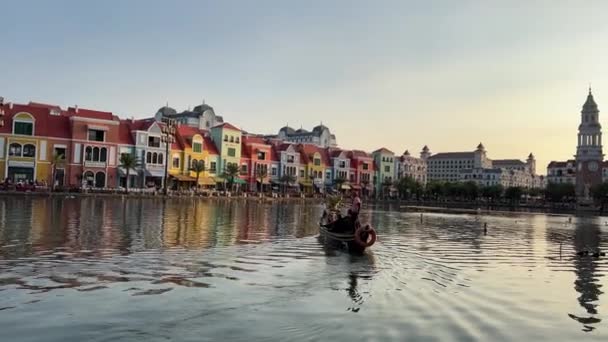 Wietnam Phu Quoc Island Grand World Festival Ludzie Ubrani — Wideo stockowe