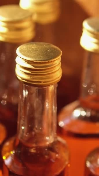 Bella Porzione Bevande Alcoliche Cantina Vino Cognac Barile Legno — Video Stock