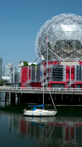 Ansichten Der Bahnbrechenden Science World Vancouver Kanada 2024 — Stockvideo