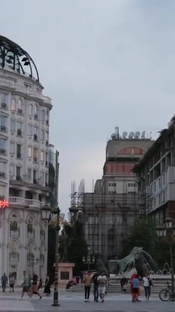 Skopje City Evening Central Street Capital Macedonia People Taxi Cars — Stock Video