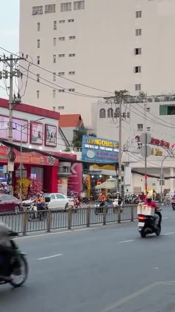 Chi Minh City Vietnam View Busy Road People Cars Pass — Stock Video