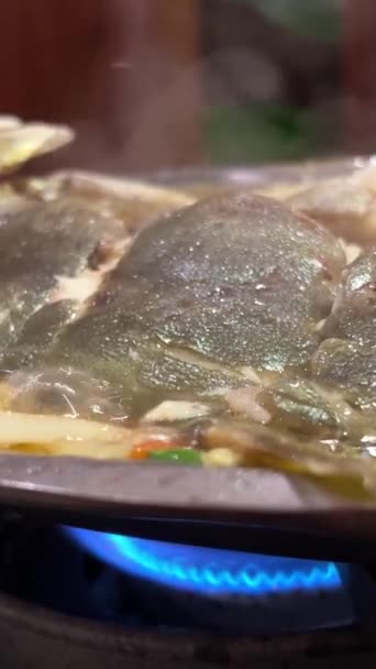 Fried White Pomfret Must Have New Year Dish Lunar New — Stock Video