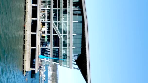 Canadá Lugar Edifícios Comerciais Centro Vancouver Porto Cais Onde Navios — Vídeo de Stock