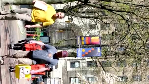 Bahar Sokağı Burrard Stasyonu Ndaki Insanlar Işe Gider Aceleyle Eve — Stok video