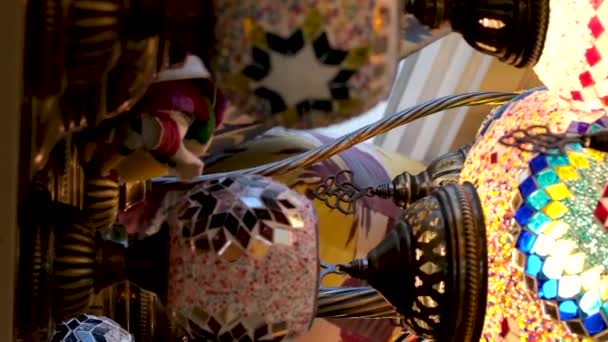 Traditionele Ottomaanse Mozaïek Lampen Video Eminonu Istanbul Turkiye Hoge Kwaliteit — Stockvideo