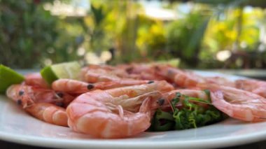 ızgara nehir karidesi veya karides.