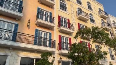 Phu Quoc Adası, Vietnam 'da günbatımı hayalet kasabası. Hızlı gelişen Avrupa kopyası. İnanılmaz bir tatil yeri, Kien Giang vilayeti Vietnam Phu Quoc Sunset Town