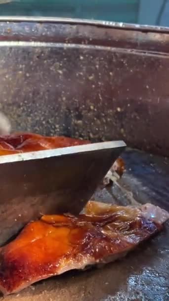 烤鸭做饭 米饭和烤鸭泰国的食物 — 图库视频影像