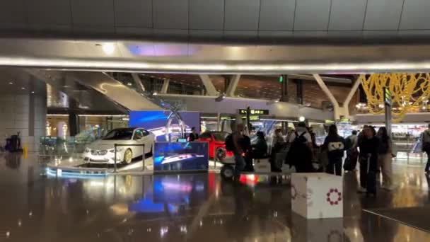 Gerçek Hayatta Doha Hamad Katar Havayolları Katarı Doha Havaalanı 2024 — Stok video