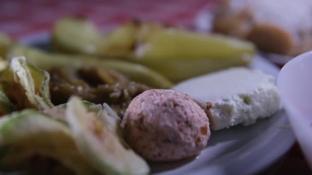 Grilovaná Zelenina Grilované Cuketové Papriky Sýrové Karbanátky Dietní Potraviny — Stock video