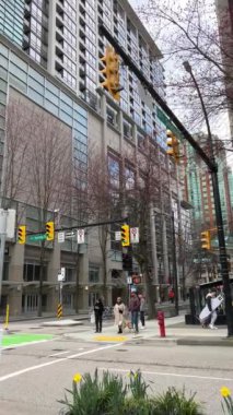 Earl Test Kitchen Earls tabelası Vancouver şehir merkezinde, Earls lüks bir lokanta ve Vancouver Canada 2023 barı.