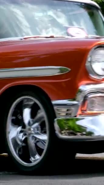 Гей Парад Ванкувері Йде Вулиці Старих Автомобілях Різних Костюмах Виступає — стокове відео