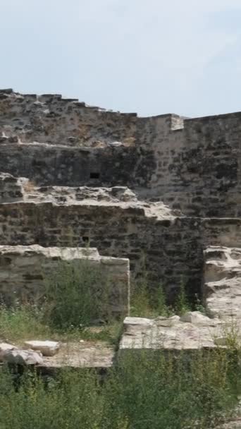 Zuid Albanië Fort Van Klokkentoren Gjirokaster Albanië Ottomaanse Erfenis Duidelijk — Stockvideo