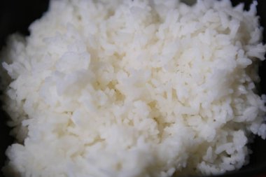 Tahta kasede Tayland Jasmine Rice 'ın En İyi Masa Manzarası. Tayland ve Asya' nın temel gıdaları..