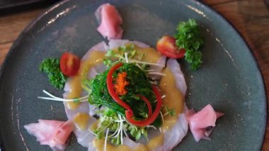 Dondurulmuş Red Snapper Carpaccio. Balık carpaccio. 