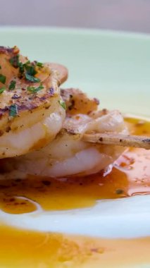 Izgara karides şişi. Deniz ürünleri. Barbekü. Sağlıklı beslenme. Yüksek kalite 4k 