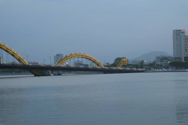 Danang, Vietnam Ejderha Köprüsü dünyadaki en güzel köprülerden biridir. Yüksek kalite fotoğraf