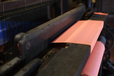 traditional silk production process carefully create silk fabric from start to finish. From spinning fine silk threads to weaving on wooden looms, this handmade craft reflects cultural heritage, skill