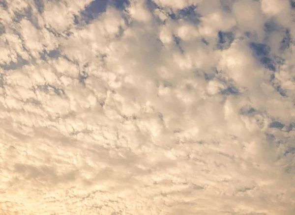 Небо Пушистые Облака Пейзажи Утром Невероятно Успокаивает Начать День Небо — стоковое фото