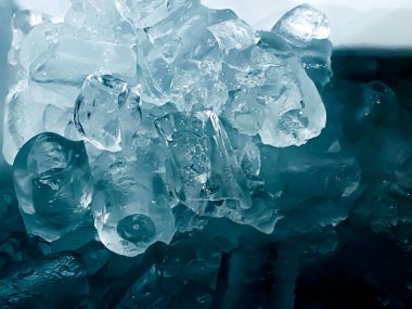 Buz küpleri arka planı, buz küpü dokusu, buz duvar kağıdı kendimi taze ve iyi hissetmemi sağlıyor. Yazın, buz ve soğuk içecekler bizi rahatlatır, içecek ve içecek işi için yapılır..