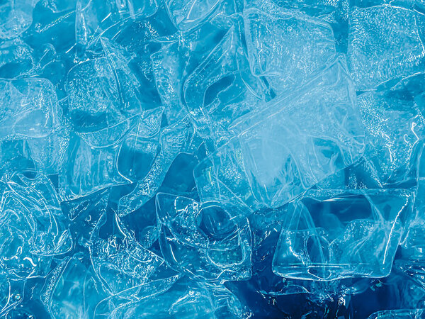icecubes background,icecubes texture,icecubes wallpaper,ice helps to feel refreshed and cool water from the icecubes helps the water refresh your life and feel good.ice drinks for refreshment business