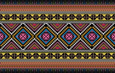 Retro Navajo kabilesi vektörsüz tasarımı çeşitli renklerde. Aztek Fancy Geometric Sanat Baskısı. Duvar kağıdı, Kumaş Tasarımı, Kumaş, Kağıt, Kapak, Tekstil, Dokuma ve Örtü bir kumaşın türünü tanımlamak için kullanılabilecek tüm terimlerdir.