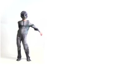 Dinozor Beyaz Bir Arkaplanda Diş Dansını Yapıyor
