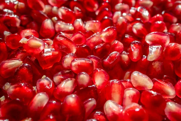 Крайне Крупным Планом Красных Вкусных Семян Граната Готового Употреблению — стоковое фото
