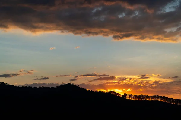 stock image Orange sunset with natural view in Manizales, Caldas, Colombia.