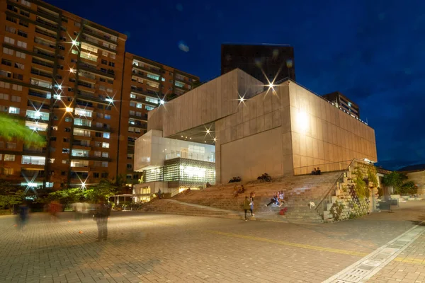 Museum För Modern Konst Natten Med Panorering Fotografi Medelln Antioquia — Stockfoto