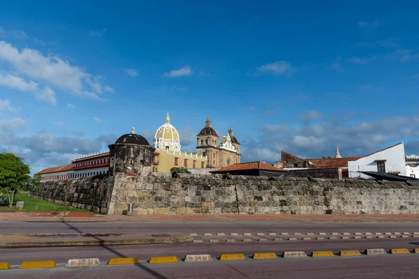 卡塔赫纳 玻利瓦尔 哥伦比亚 2021年11月3日 San Pedro Claver教堂的建筑 — 图库照片