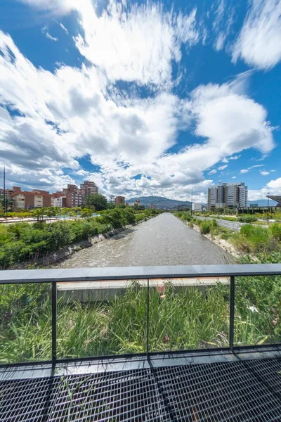 stock image Medellin, Antioquia, Colombia. August 7, 2020: Parques del Ro Medelln is a linear park located in the central area of the Colombian city of Medelln that integrates both banks of the Medelln River