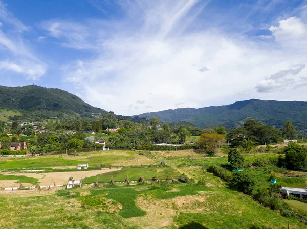 德尔埃斯科贝罗山上的自然景观 Envigado Antioquia Colombia — 图库照片