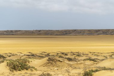 Güneşli bir günde panoramik manzara, Cabo de la Vela plajı. Guajira, Kolombiya