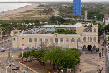 Nicols de Federman parkının panoramiği. Riohacha, Guajira, Kolombiya