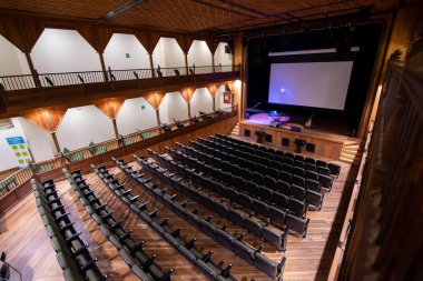 Jardin, Antioquia, Kolombiya. 15 Eylül 2022: Belediye bahçe tiyatrosunun içi.