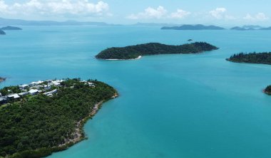 Nature landscape with ocean view and blue sky in Queensland, Australia.