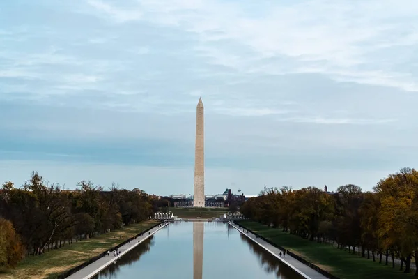 Washington Förenta Staterna November 2022 Washington Monument Med Blå Himmel — Stockfoto