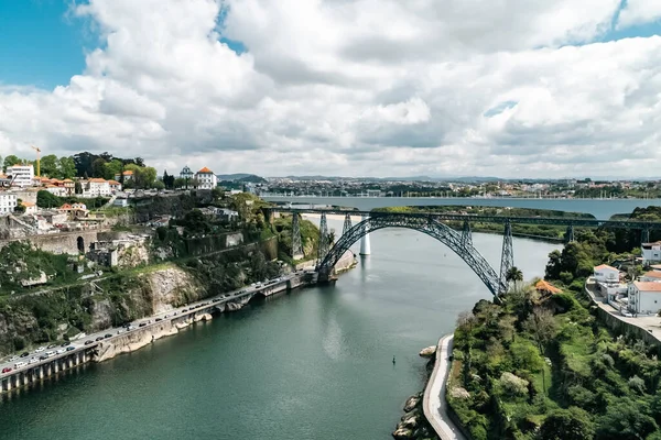 ポルトガルのオポルト 2022年4月13日 マリア ピア橋とサンホアオ橋 — ストック写真