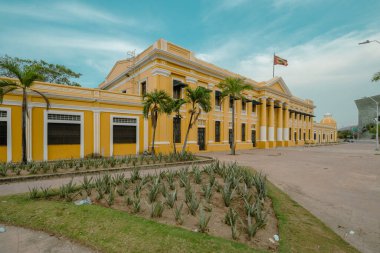 Barranquilla, Atlntico, Kolombiya. 3 Mart 2023: Barranquilla gümrük yönetimi mimarisi.