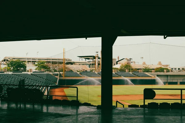 哥伦比亚Atlntico的Barranquilla 2023年3月13日 皇家Rentera棒球体育场的立面和建筑 — 图库照片
