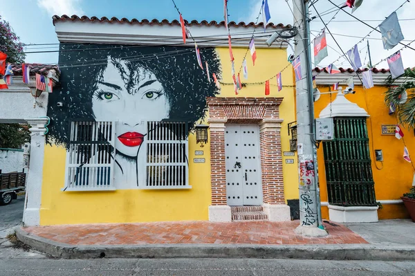 卡塔赫纳 玻利瓦尔 哥伦比亚 2023年3月15日 盖特马尼涂鸦街 画了五彩斑斓的图画 — 图库照片