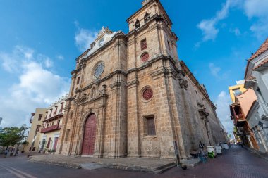 Cartagena, Bolivar, Kolombiya. 16 Mart 2023: San Pedro de Claver Kilisesi 'nin mimarisi.