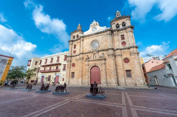 Cartagena, Bolivar, Kolombiya. 16 Mart 2023: San Pedro de Claver Kilisesi 'nin mimarisi.