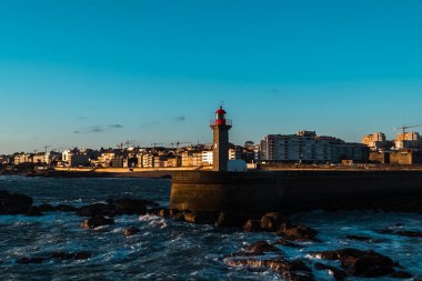 Douro Nehri 'ne bakan Las Felgueiras Deniz Feneri. Porto, Portekiz. 