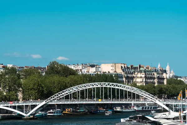 セーヌ川を渡る橋 フランス — ストック写真