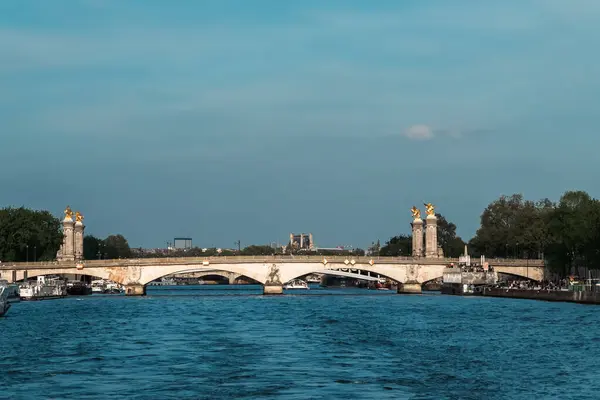 París Francia Abril 2022 Famoso Puente Alejandro Iii Con Hermoso — Foto de Stock