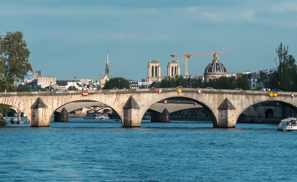 Paris France April 2022 Neuf Bridge Seine River View — Stock Photo, Image