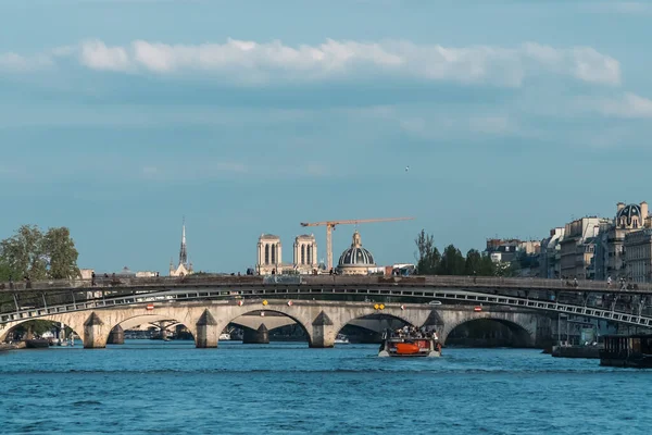 Paris France April 2022 Neuf Bridge Seine River View — Stock Photo, Image