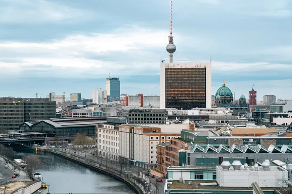 Berlín Alemania Abril 2022 Torre Panorámica Televisión Con Vistas Catedral — Foto de Stock